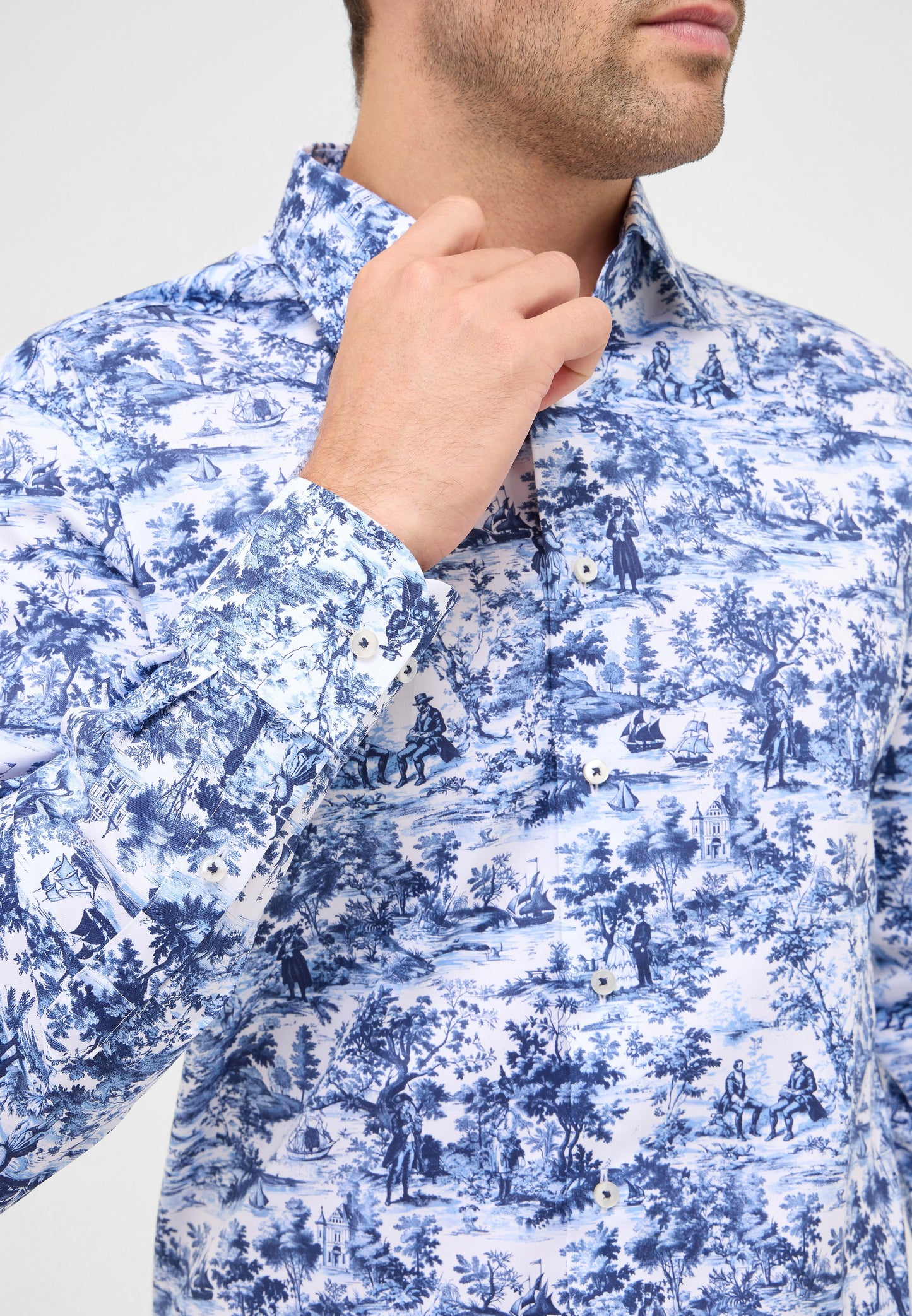 Printed Toile Modern Fit