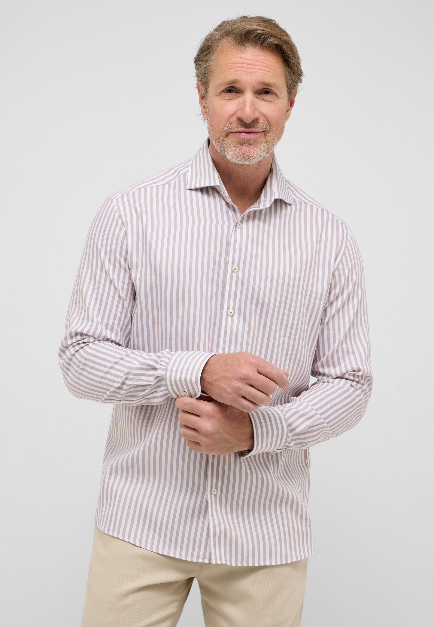 Soft Tailoring Striped Cotton/Linen Modern Fit