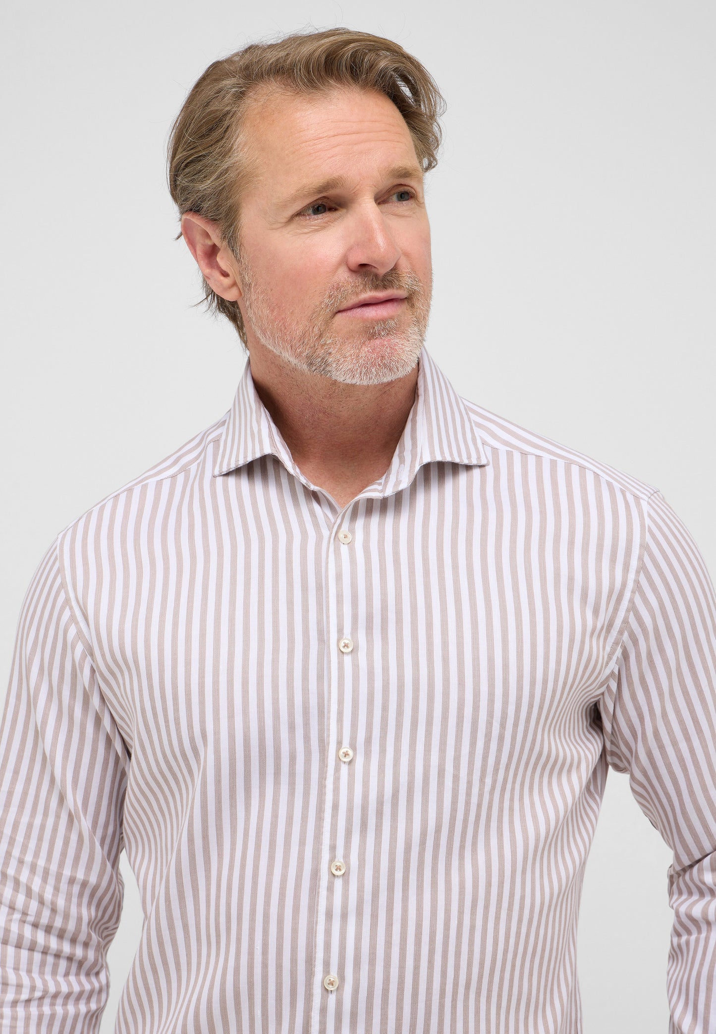 Soft Tailoring Striped Cotton/Linen Modern Fit