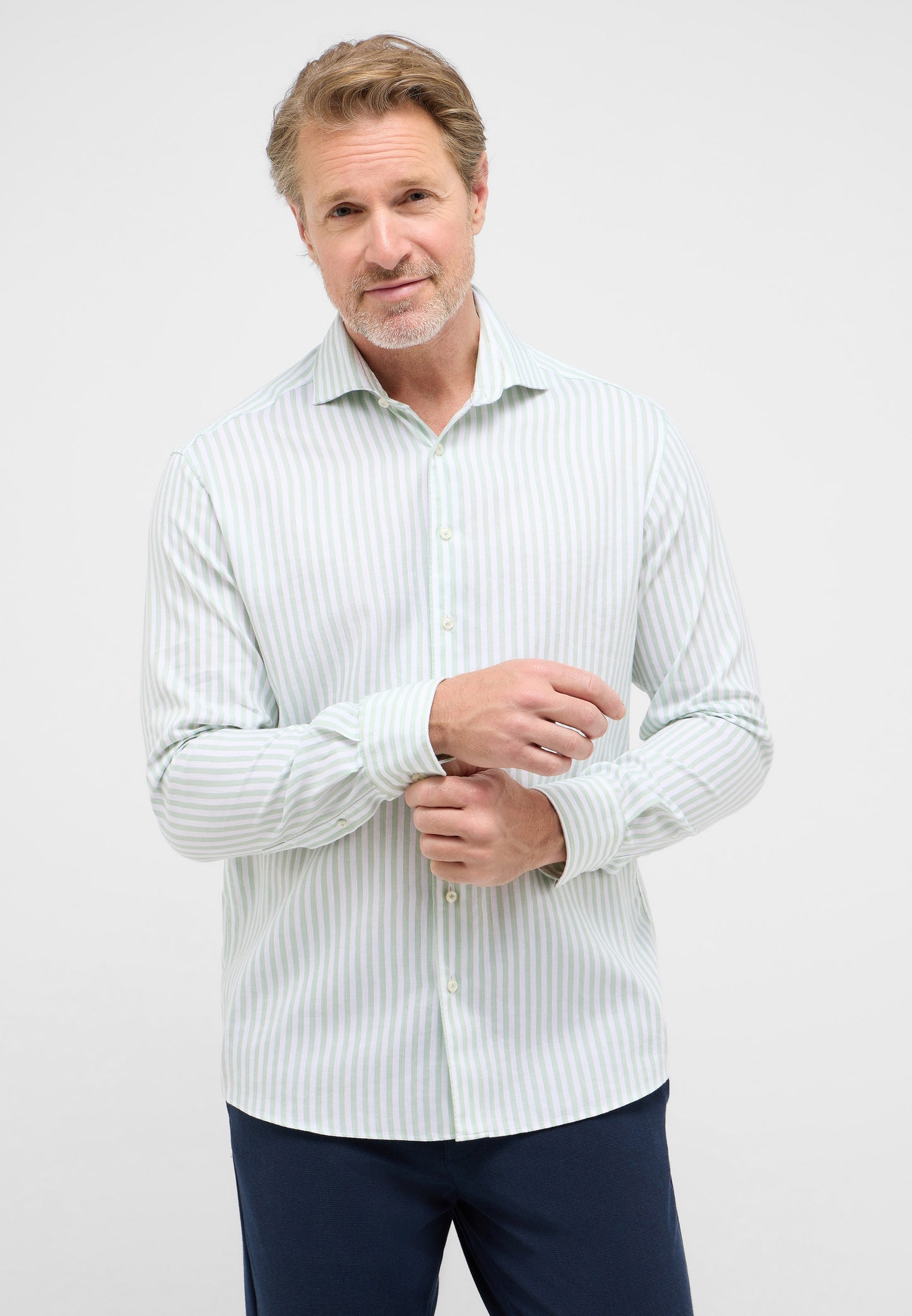 Soft Tailoring Striped Cotton/Linen Modern Fit