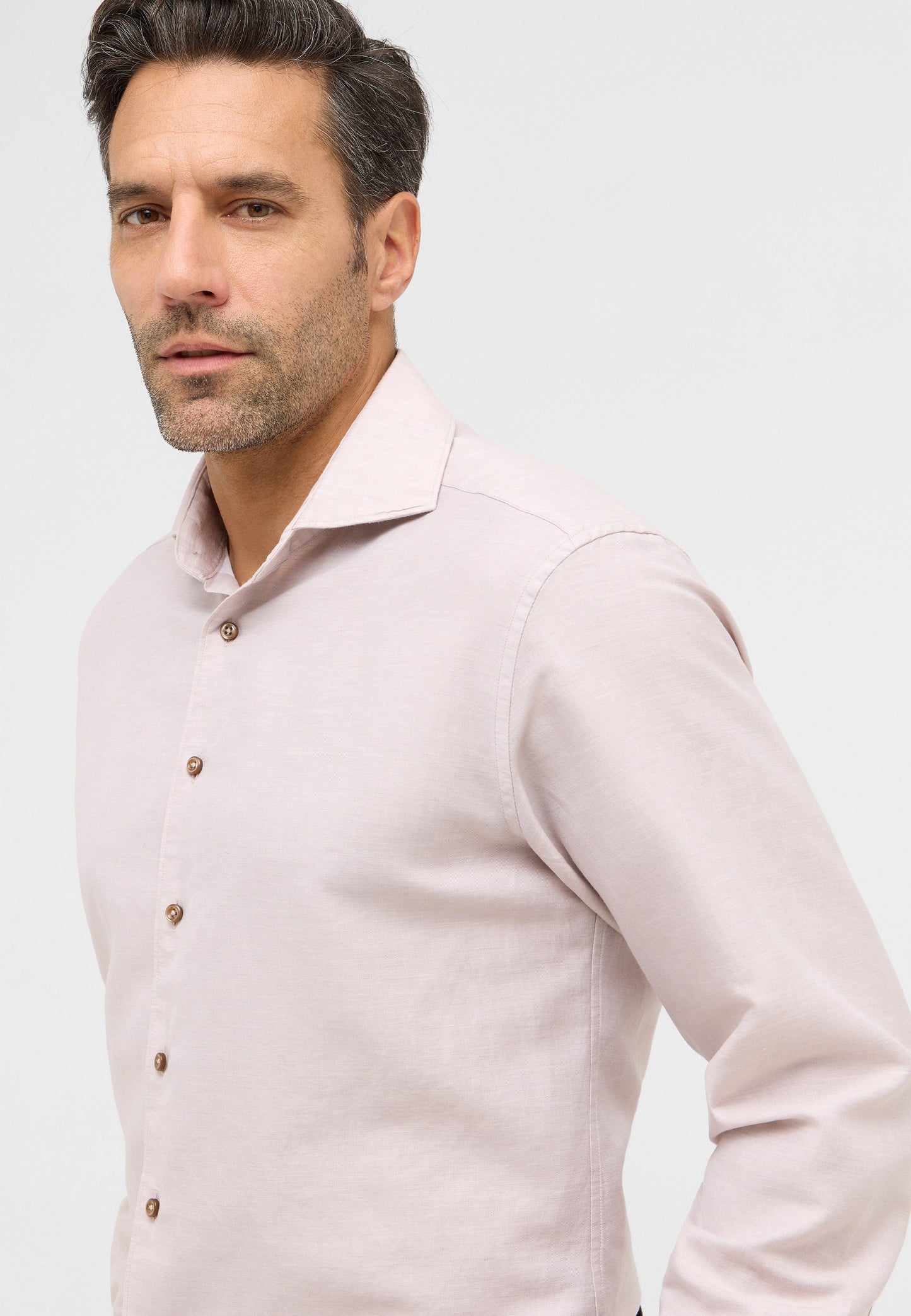 Soft Tailoring Cotton/Linen Twill Modern Fit