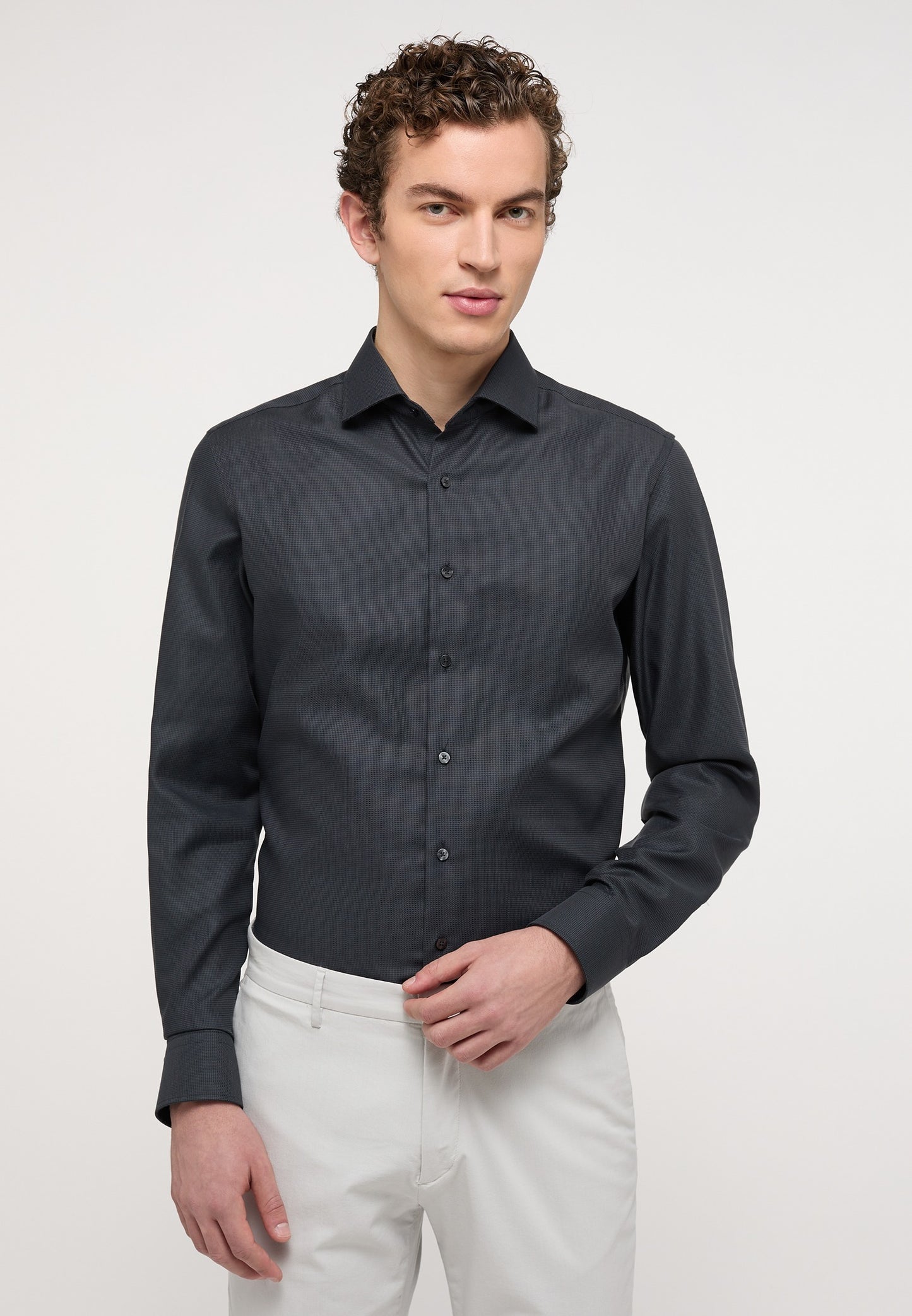 Structured Twill Slim Fit